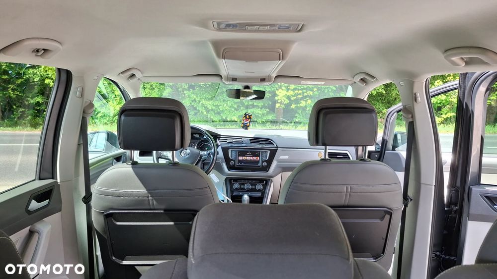 Volkswagen Touran 1.6 TDI SCR (BlueMotion Technology) DSG Comfortline - 17