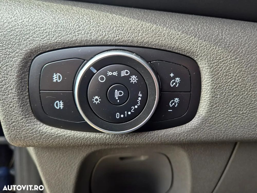 Ford Transit Custom DCIV 320 2.0 EcoBlue 130 CP L2H1 Active Aut. - 22