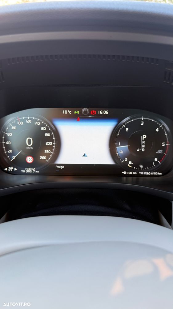 Volvo XC 60 D5 AWD Inscription - 5