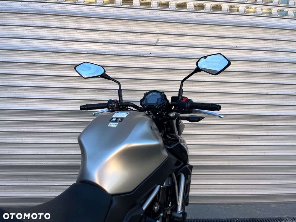 Kawasaki Z 650 - 18