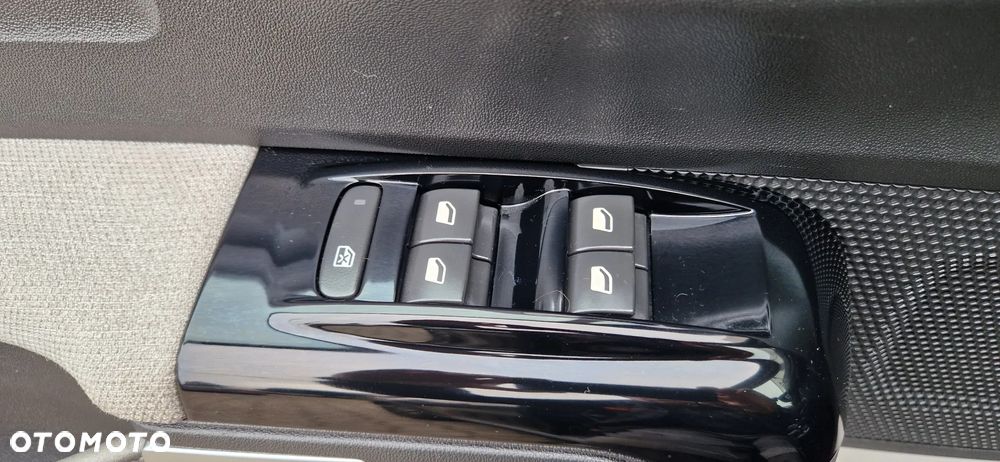 Citroën C3 1.2 PureTech Max EAT6 - 17