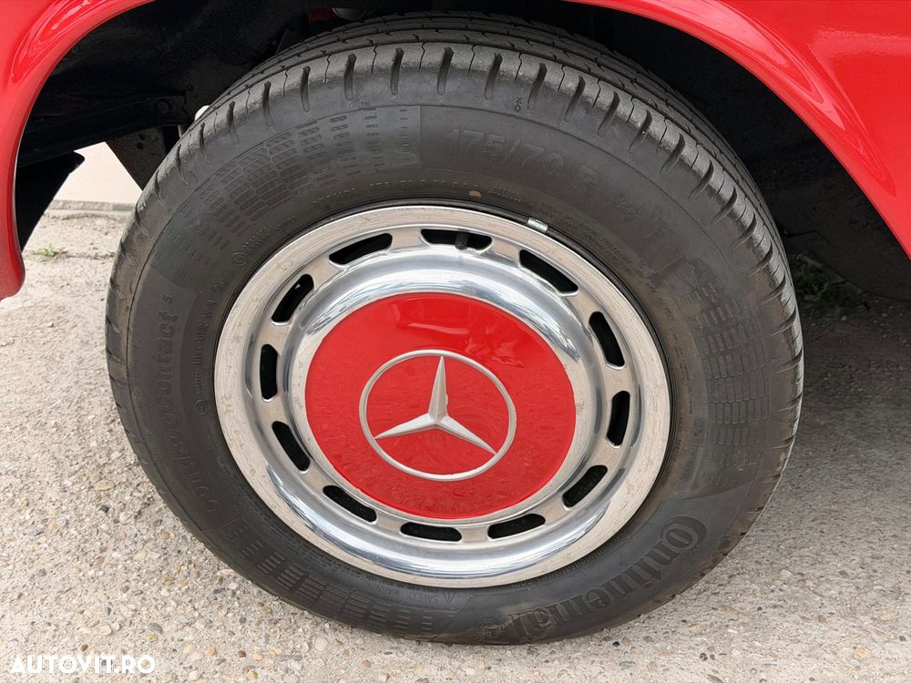 Mercedes-Benz W115 - 27