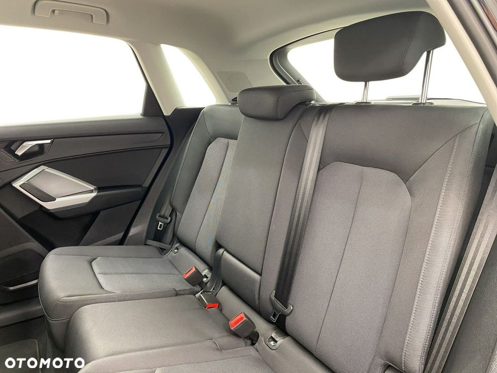 Audi Q3 - 13