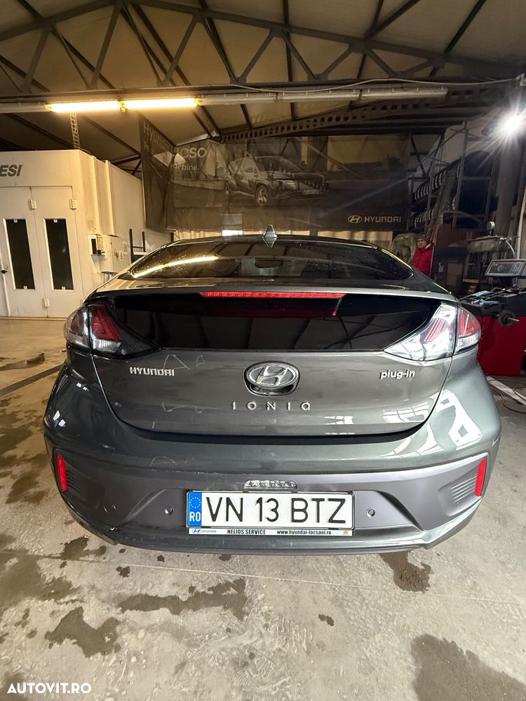 Hyundai IONIQ 1.6 141CP Exclusive - 4