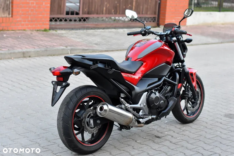 Honda NC - 12