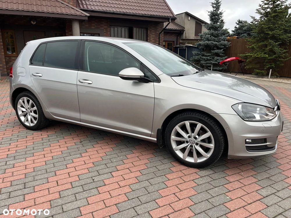 Volkswagen Golf 1.6 TDI DPF BlueMotion Technology Comfortline - 2