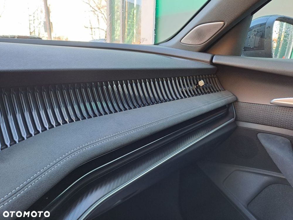 Skoda Superb 2.0 TSI Sportline DSG - 28