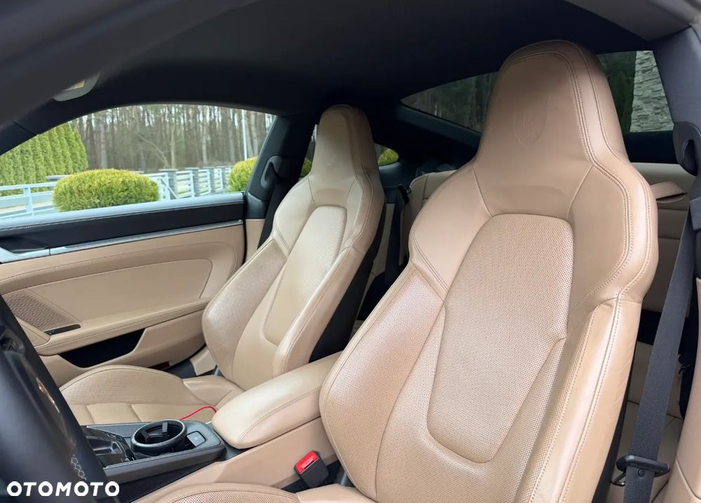 Porsche 911 - 18