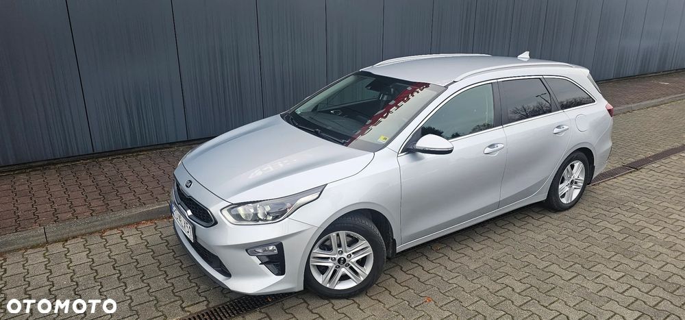 Kia Ceed 1.6 CRDi L Business Line DCT - 6