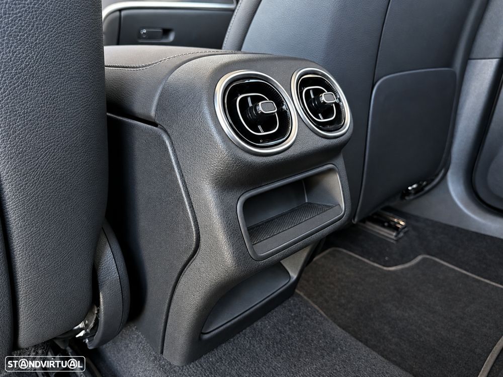 Mercedes-Benz GLC 300 e 4Matic 9G-TRONIC Avantgarde Advanced - 25