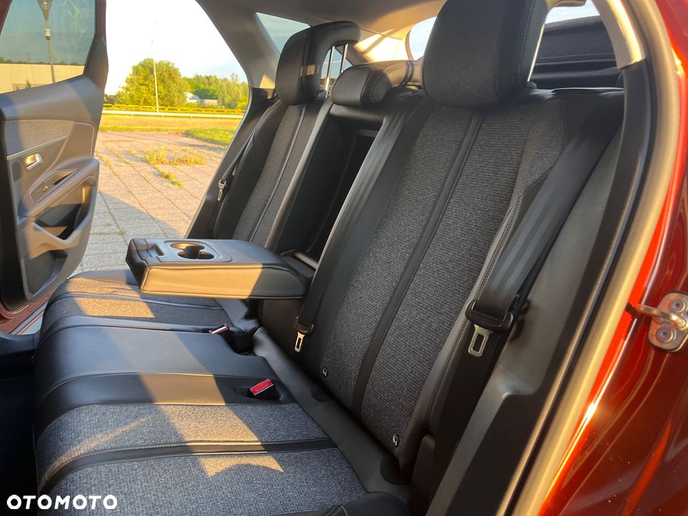 Peugeot 3008 BlueHDi 120 Stop & Start Allure - 27