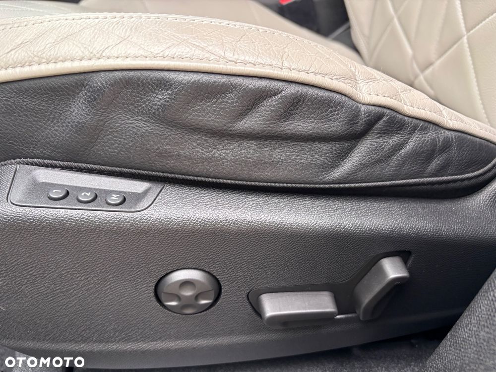 DS Automobiles DS 7 Crossback 2.0 BlueHDi Grand Chic - 29