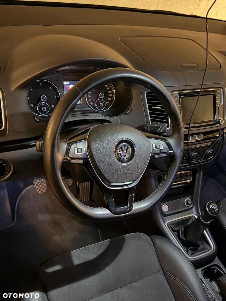 Volkswagen Sharan 2.0 TDI BMT Highline - 8