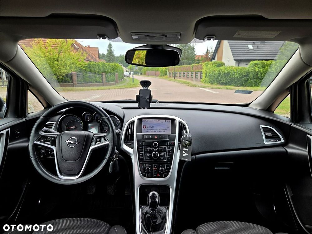 Opel Astra 1.4 T Cosmo EU6 - 13