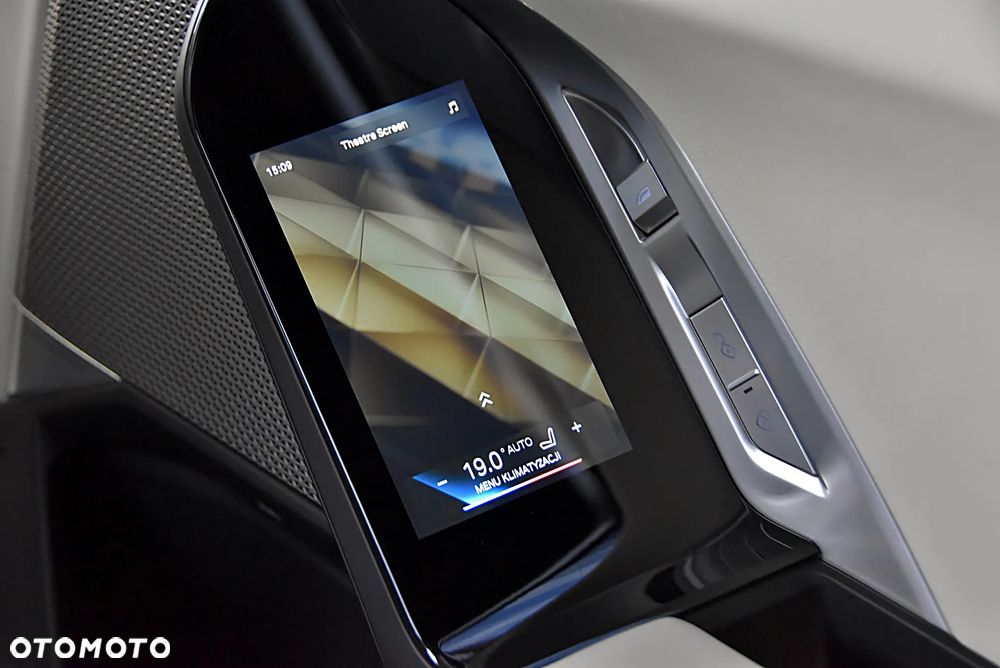 BMW Seria 7 740d xDrive mHEV sport - 34