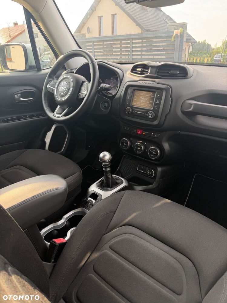 Jeep Renegade 1.4 MultiAir Limited - 37