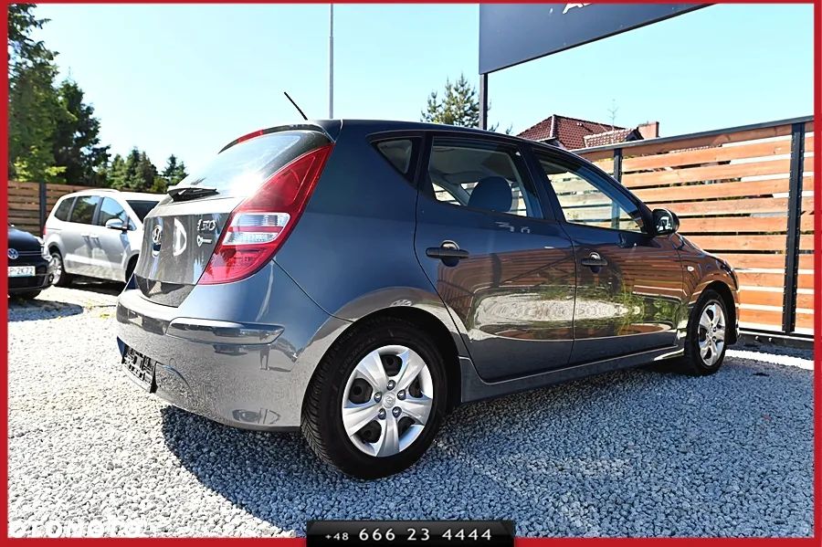 Hyundai i30 1.4 Blue Comfort - 12