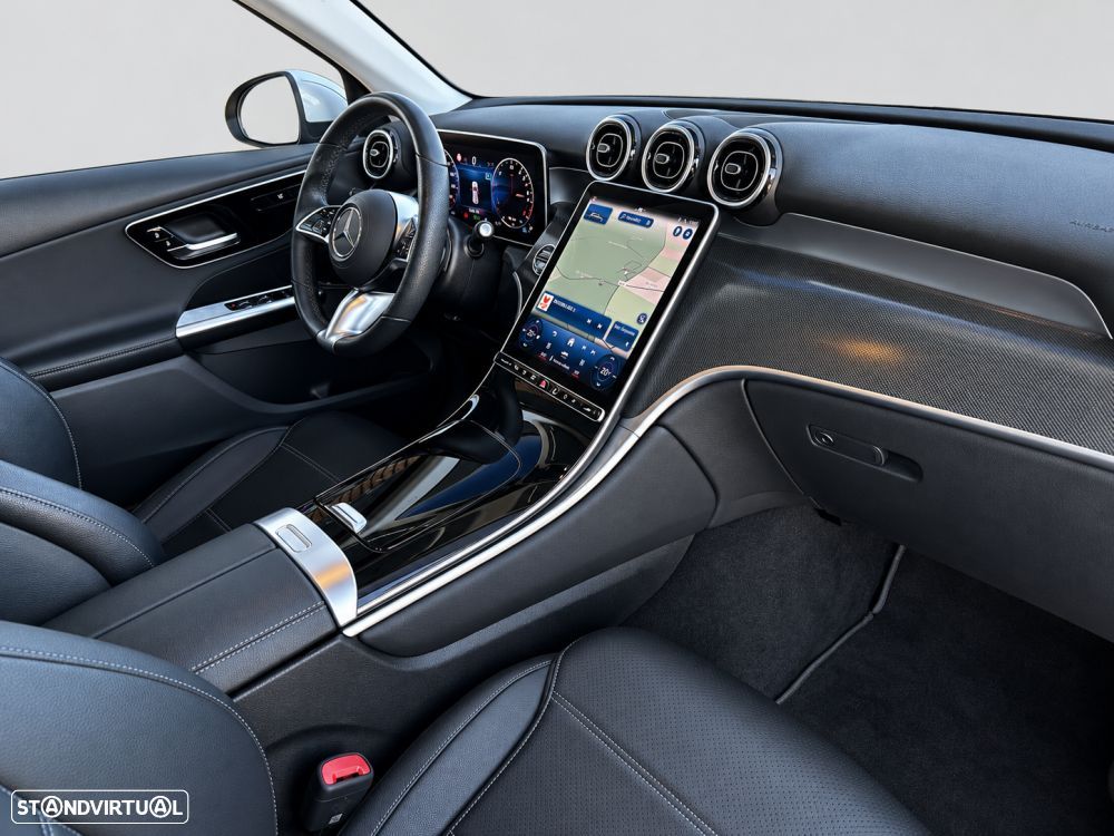 Mercedes-Benz GLC 300 e 4Matic 9G-TRONIC Avantgarde Advanced - 23