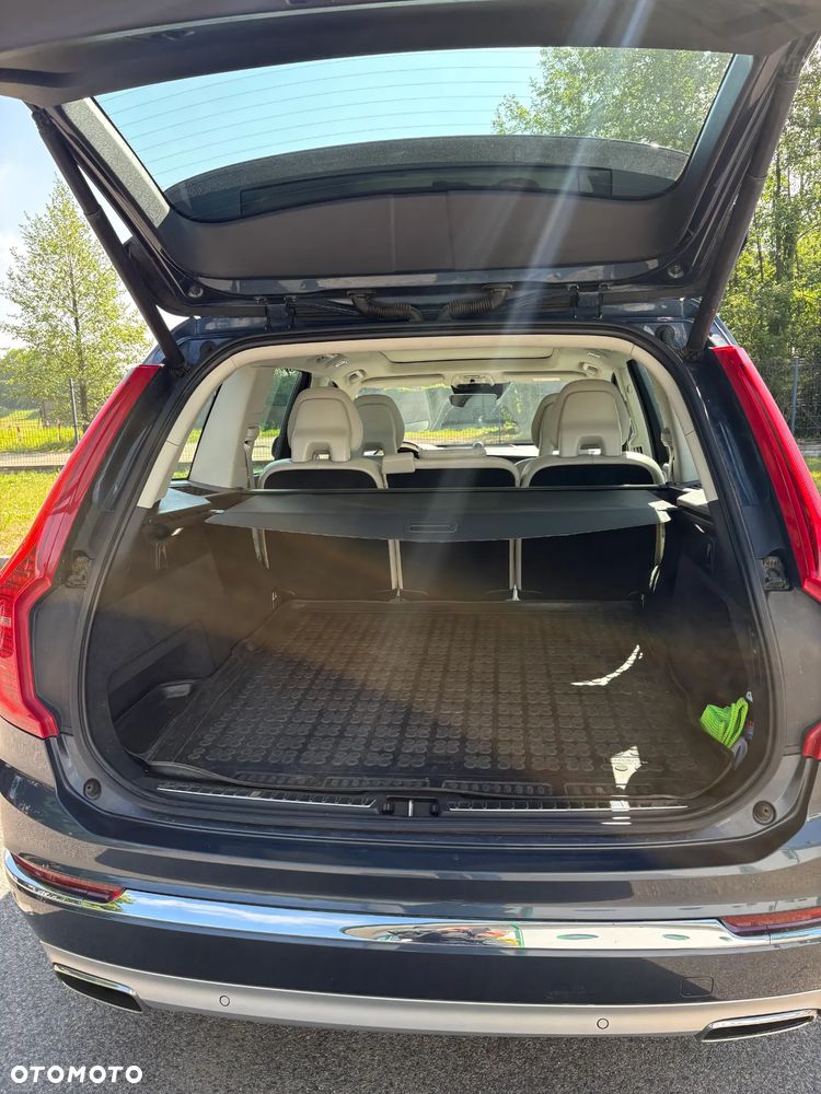 Volvo XC 90 - 10