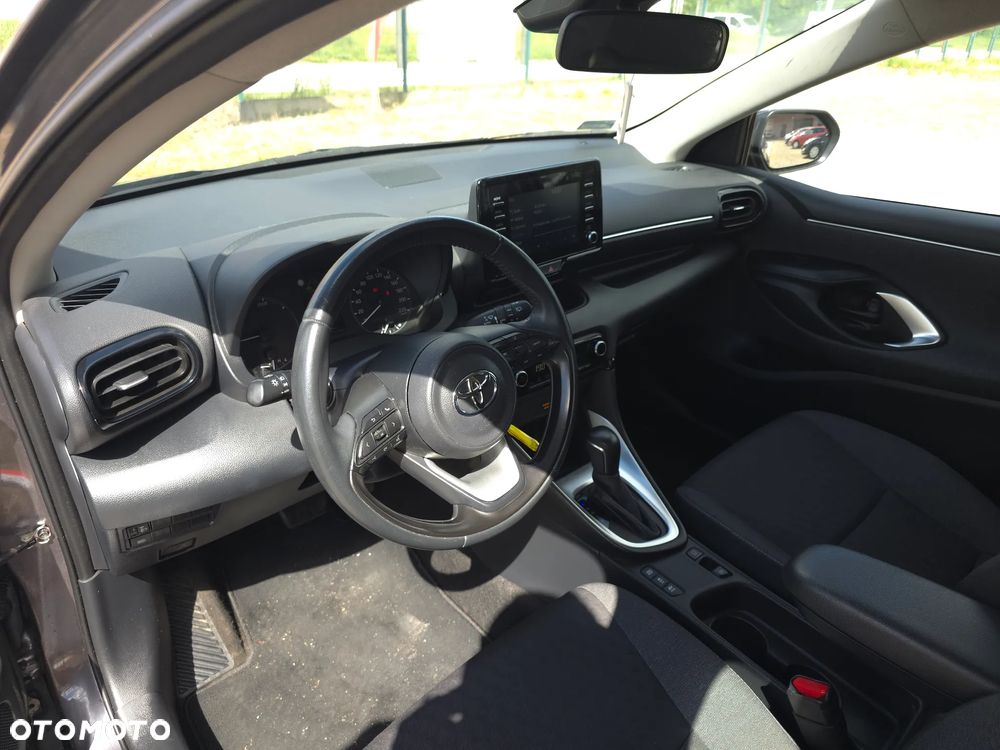 Toyota Yaris - 19