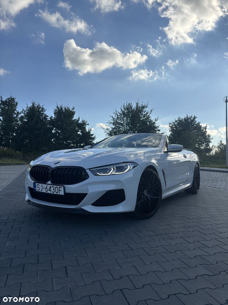 BMW Seria 8 - 3