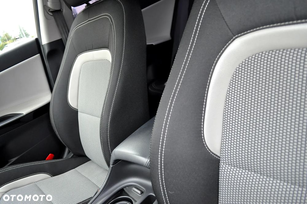 Kia Ceed 1.6 CRDi 128 Platinum Edition - 19