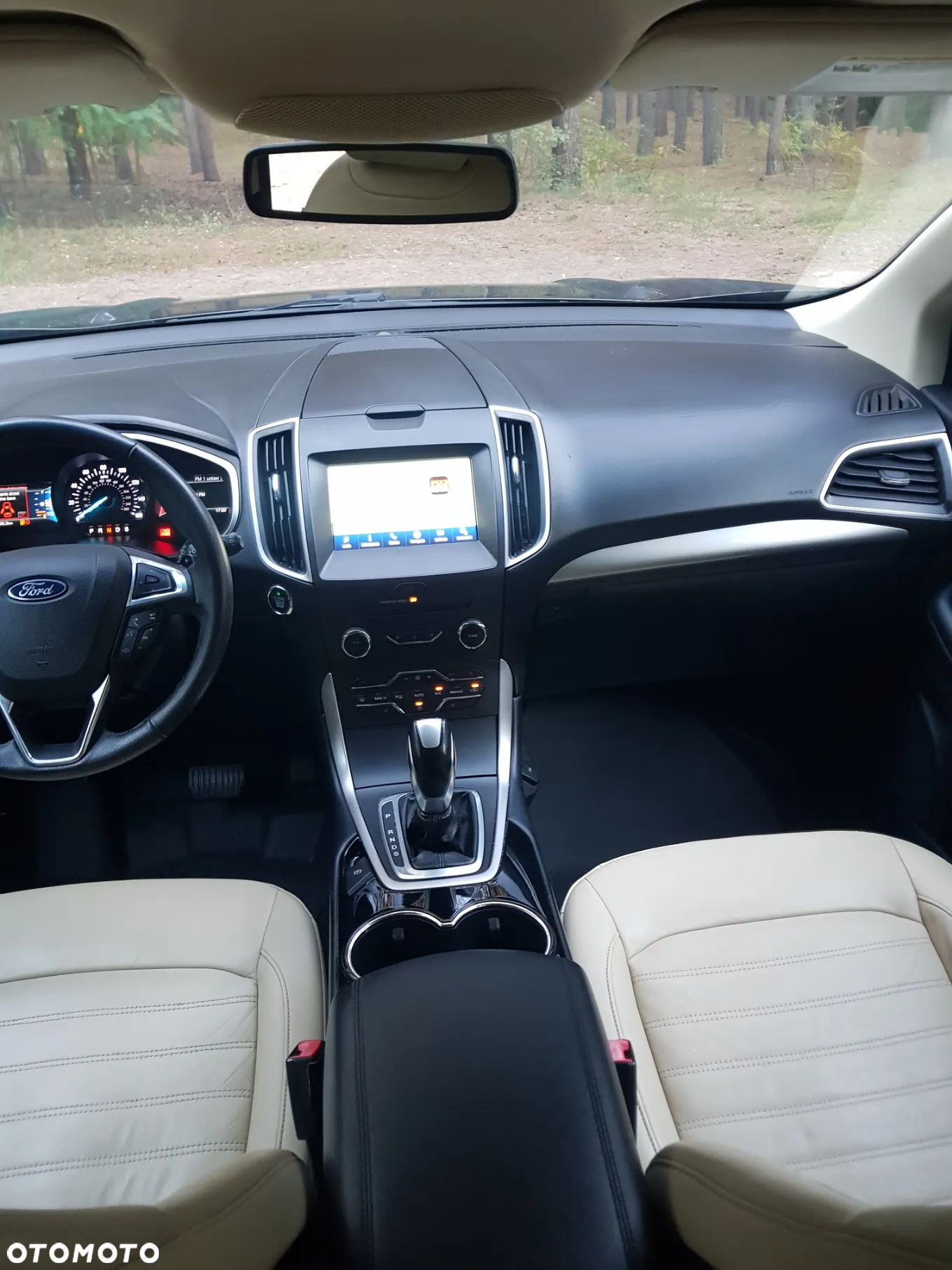 Ford Edge - 21