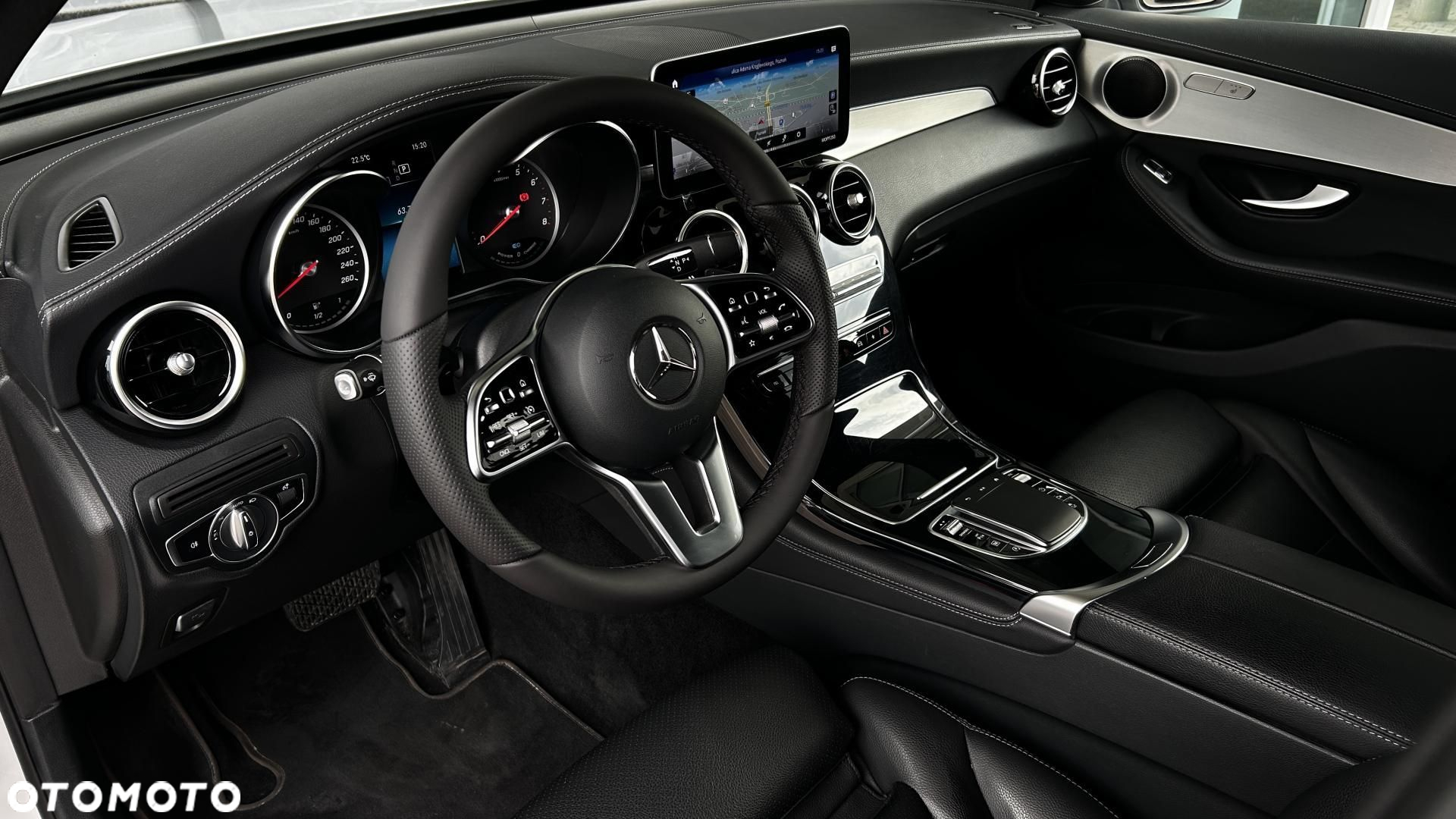 Mercedes-Benz GLC - 11