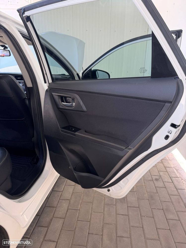 Toyota Auris - 20