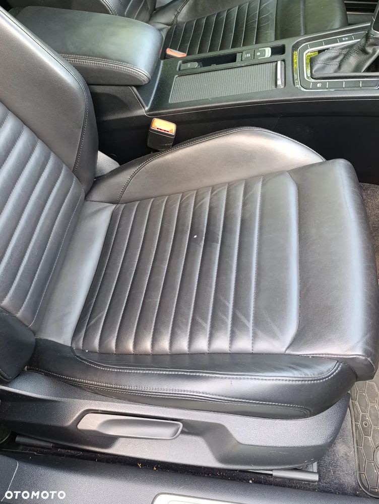 Volkswagen Passat 2.0 TDI (BlueMotion Technology) DSG Highline - 20