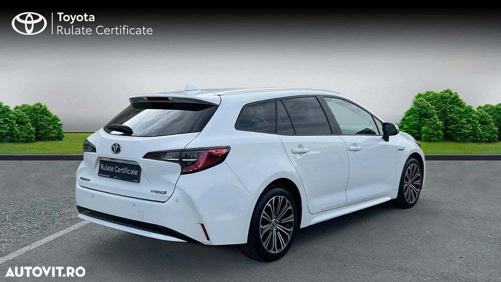 Toyota Corolla 1.8 HSD TS Dynamic - 26