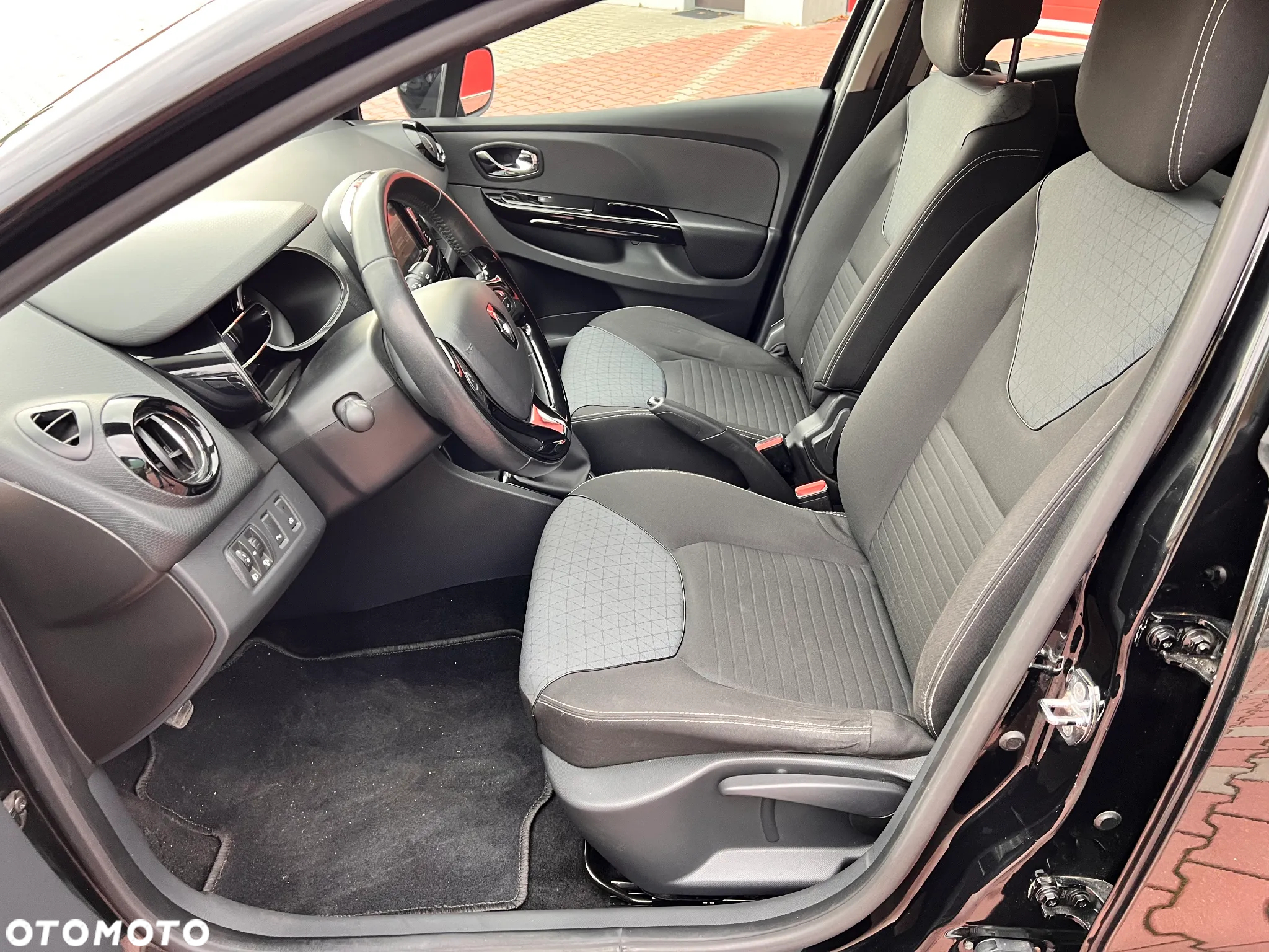 Renault Clio 0.9 TCe Alize - 19