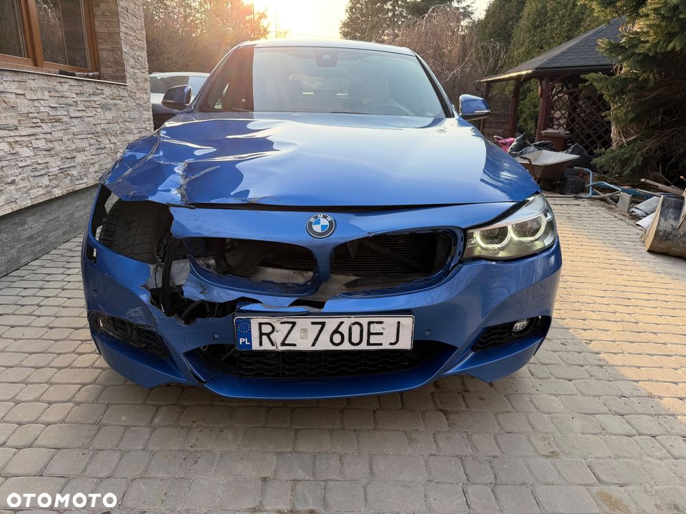 BMW Seria 3 320d xDrive M Sport Shadow - 13