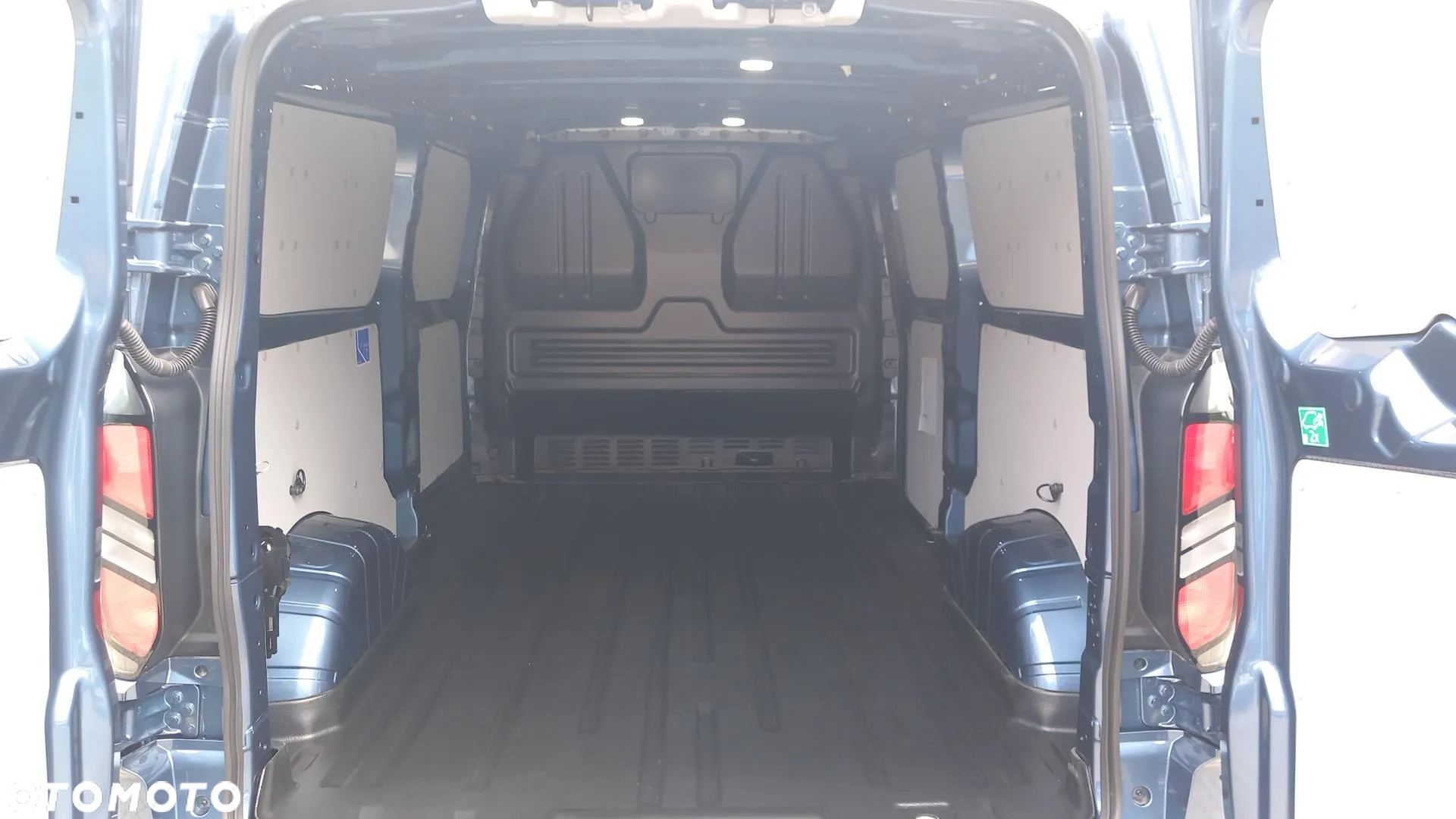Ford Transit Custom - 19