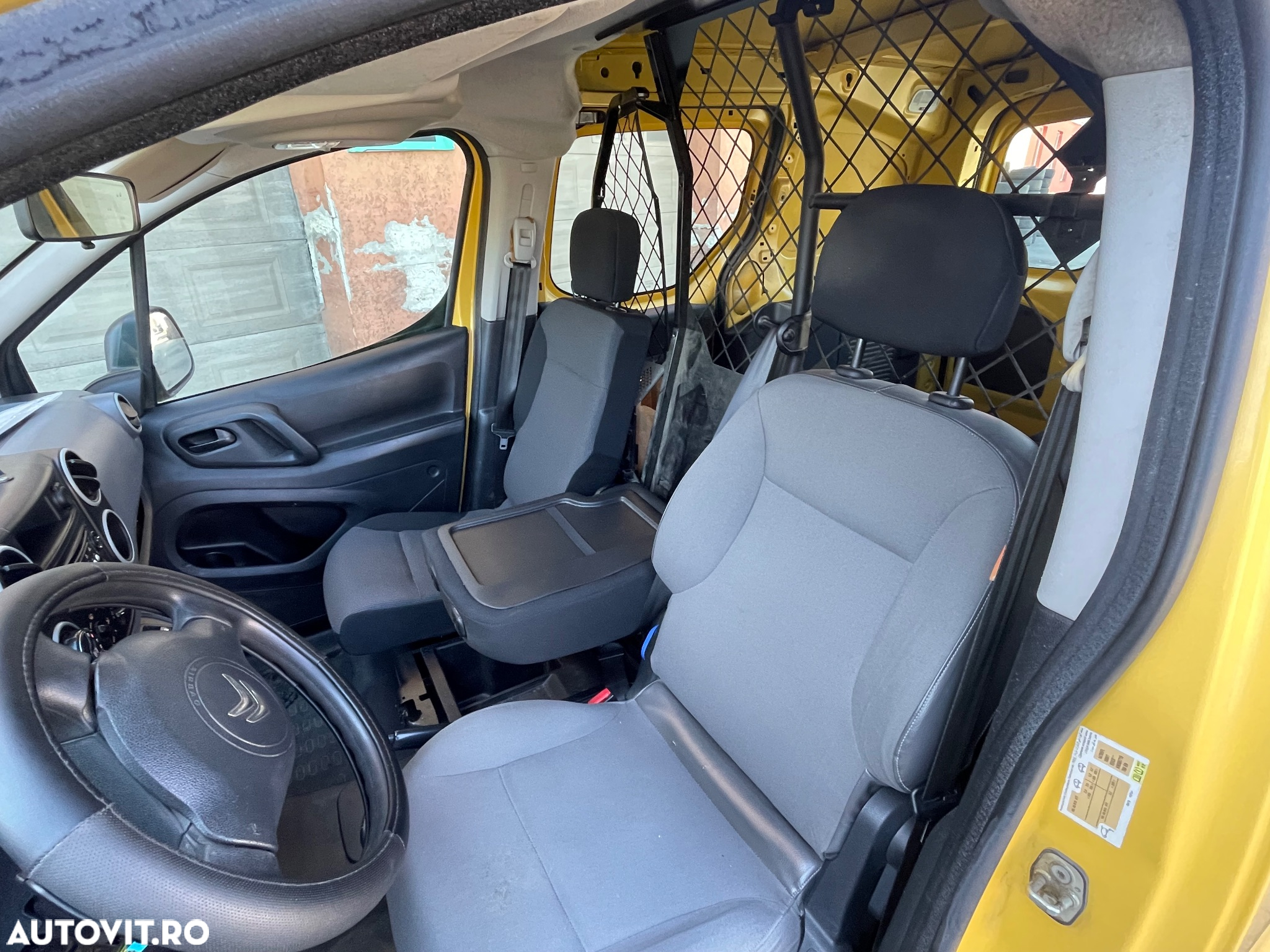 Citroën Berlingo 1.6 BlueHDi 100 S&S ETG6 Feel - 8