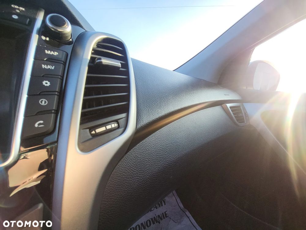 Hyundai i30 blue Kombi 1.6 CRDi Premium - 27