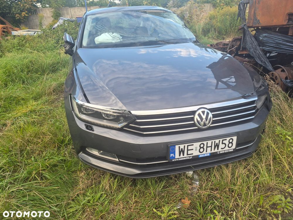Volkswagen Passat 1.8 TSI BMT Highline DSG - 9
