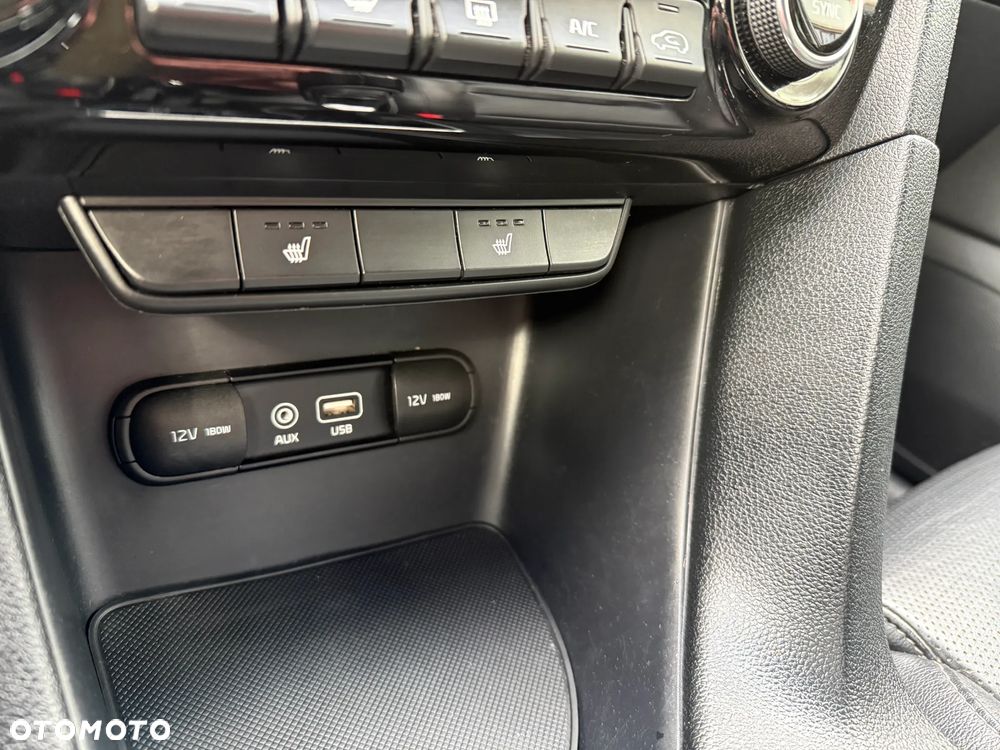 Kia Sportage 1.7 CRDI 2WD Spirit - 19