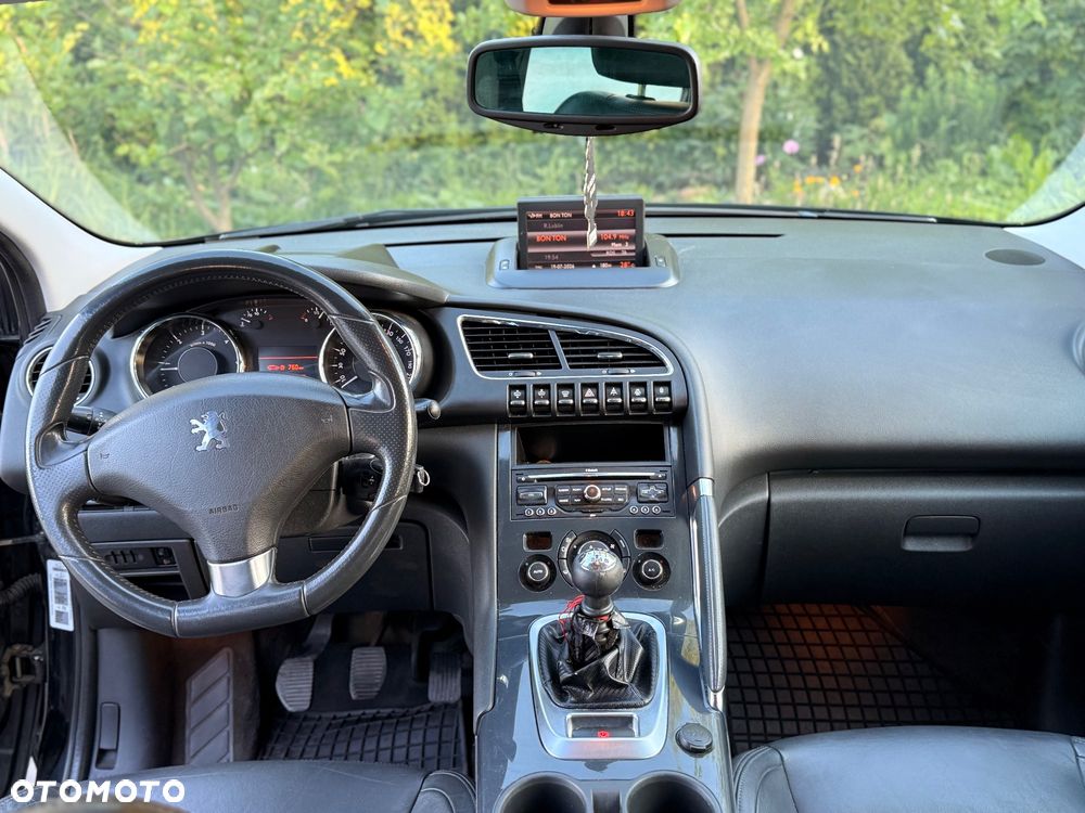 Peugeot 3008 1.6 HDi Premium - 24
