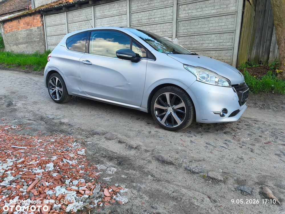 Peugeot 208 120 VTI Allure - 5