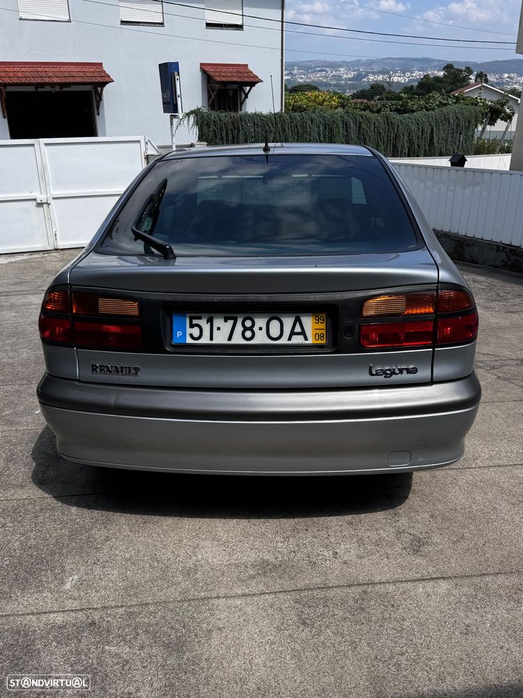 Renault Laguna 1.9 dTi RXE - 5