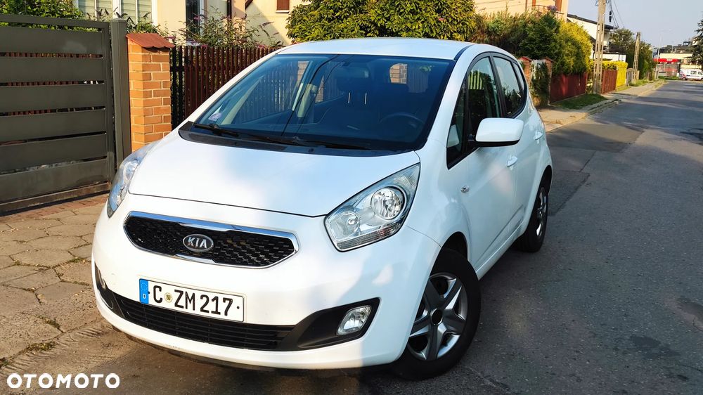 Kia Venga - 9