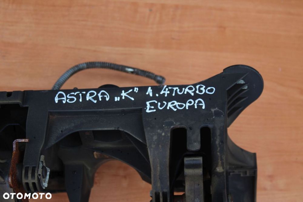 PEDAŁY  Sprzęgła oraz Hamulca EUROPA OPEL ASTRA K 39023894 - 2