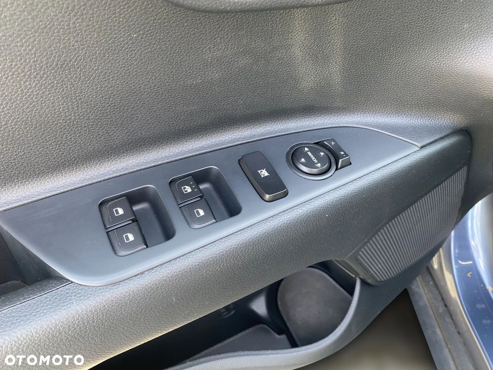Kia Stonic 1.0 T-GDI M - 11