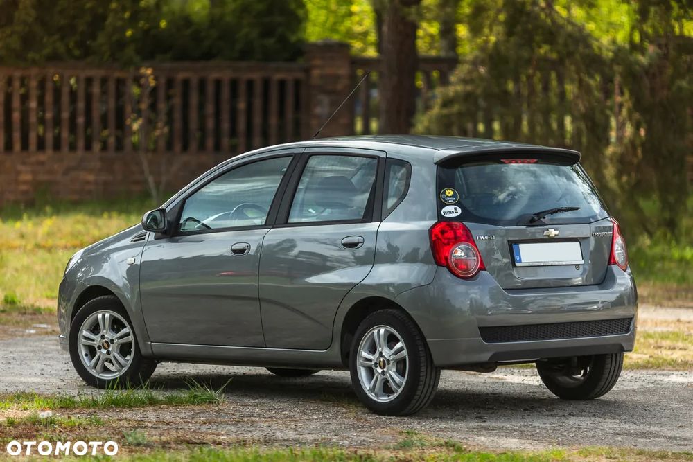 Chevrolet Aveo 1.4 LT - 15