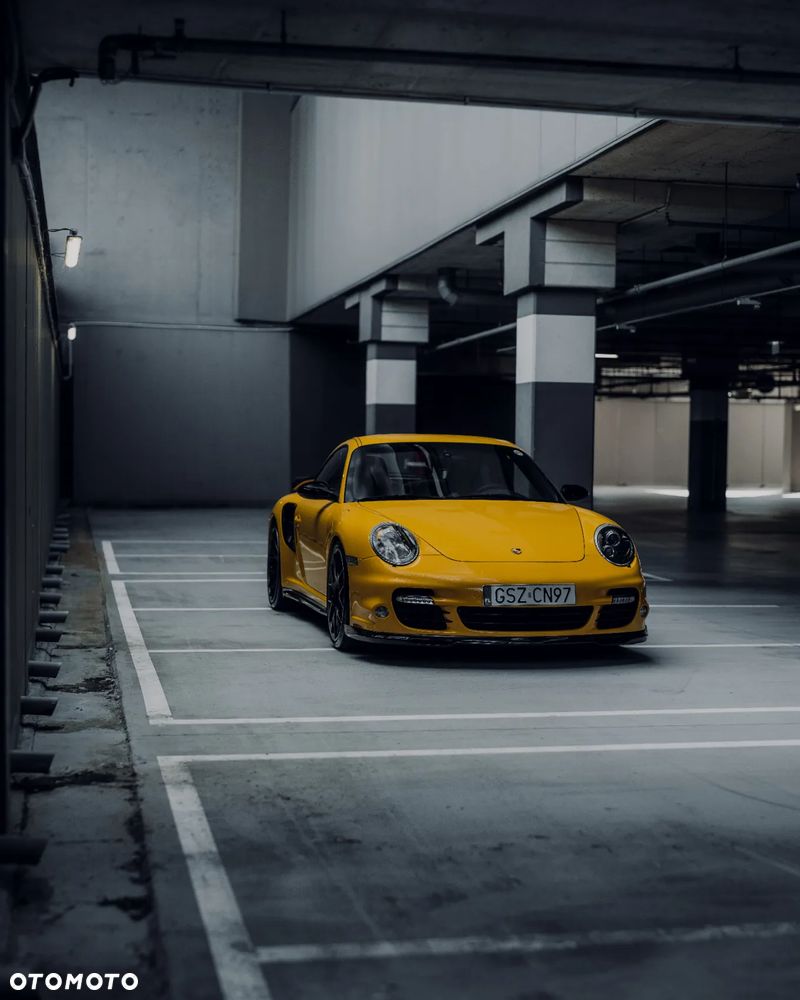 Porsche 911 - 11