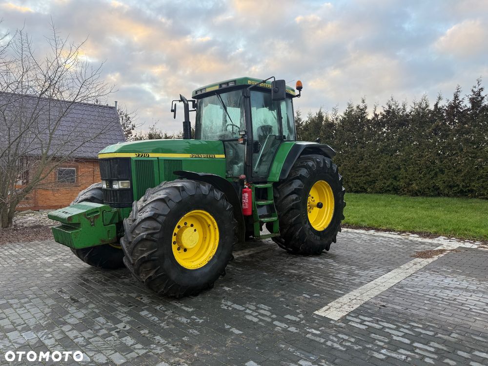 John Deere 7710 - 1
