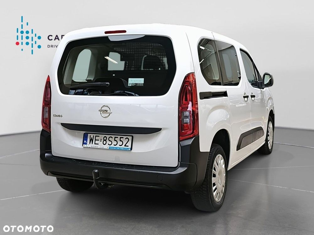 Opel Combo 1.5 DT Edition 102KM - 4