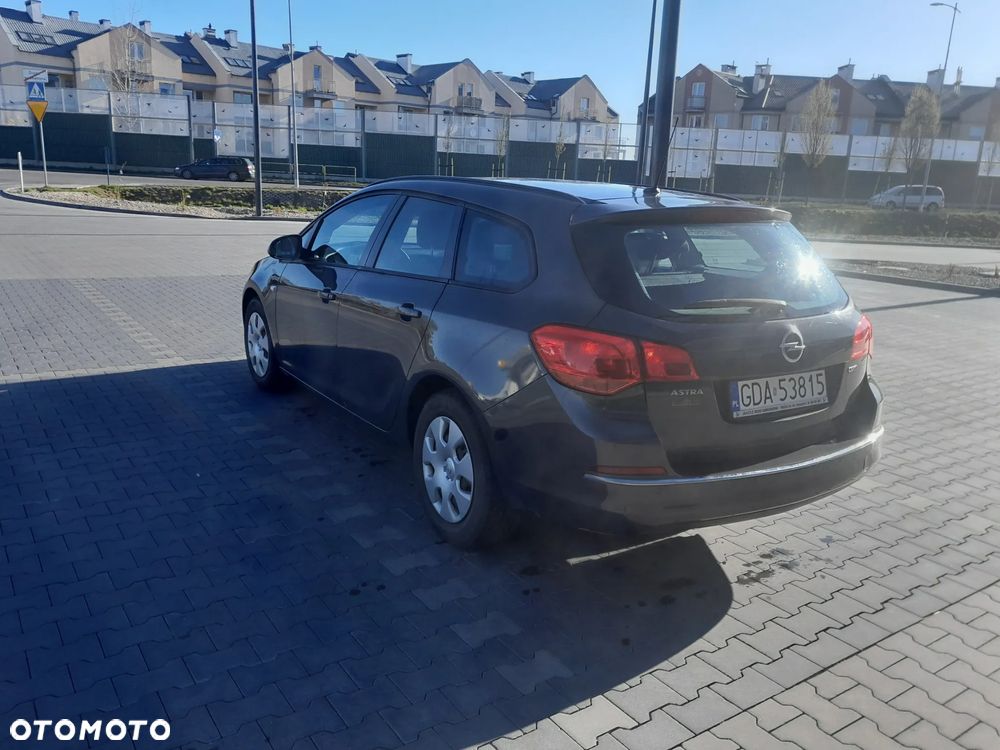 Opel Astra 1.6 CDTI Essentia - 5
