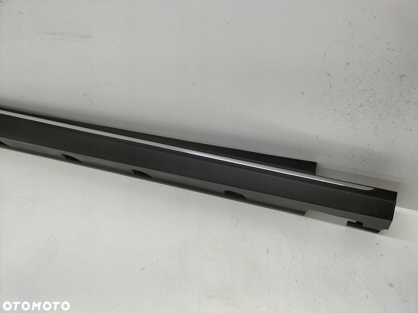 Listwa nakładka progowa prawa MERCEDES ML M-KLASSE W166 11- - 2